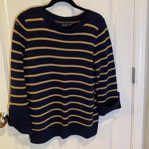 XL Jones New York Navy and gold sweater. Boatneck.